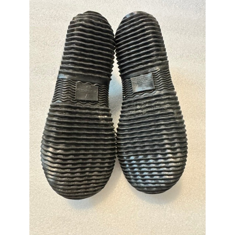 Western Chief Petal Party Garden Clogs Black Floral Rubber Slip On Mules Women 7 - Picture 6 of 7
